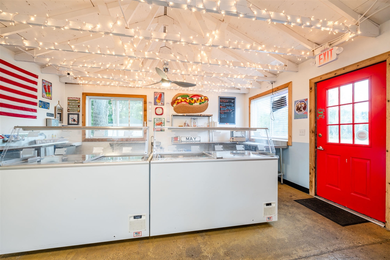 50463 M152, Dowagiac, MI, 49047