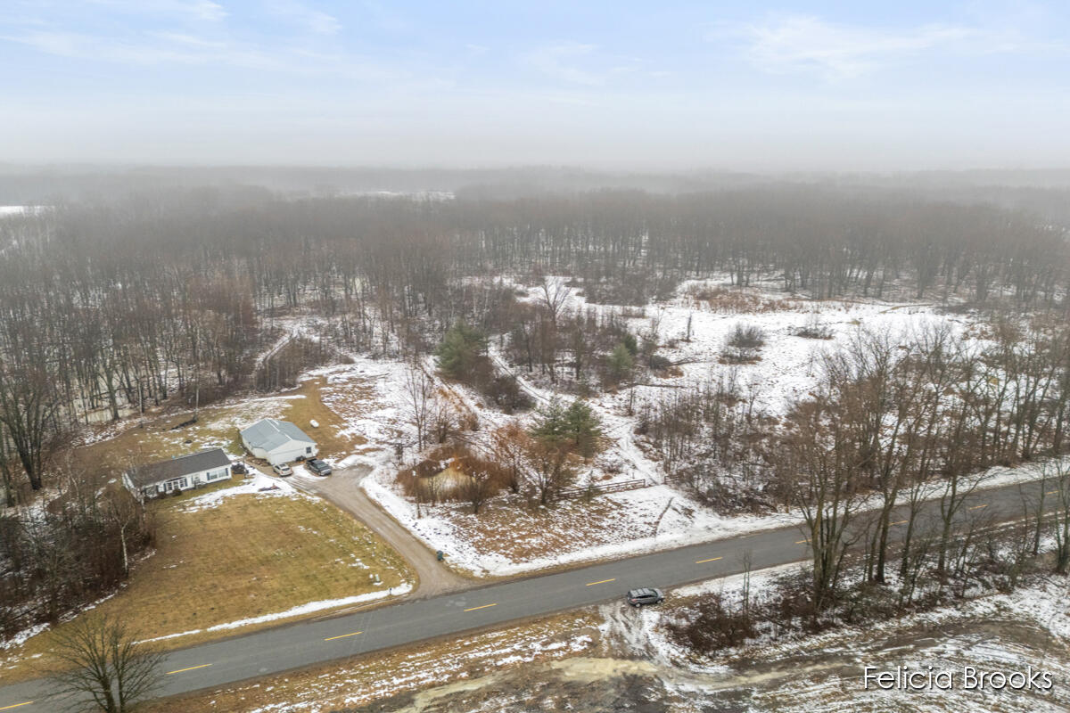 17590 Pine Lake Avenue, Sand Lake, MI, 49343-8757