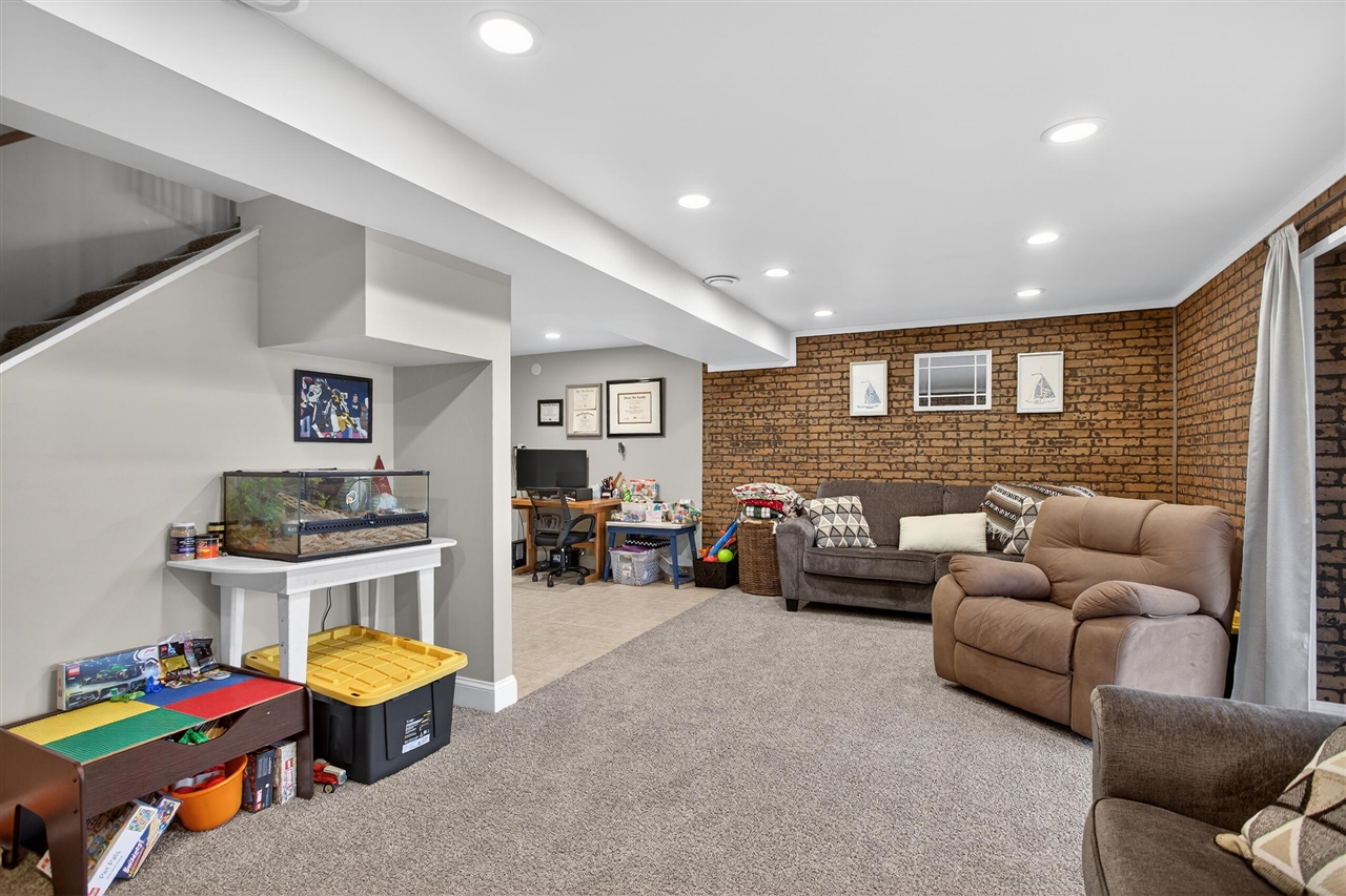 7870 Sears Road, Horton, MI, 49246-9513