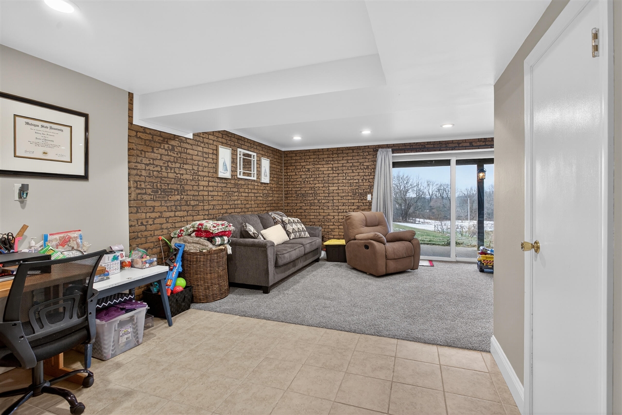 7870 Sears Road, Horton, MI, 49246-9513