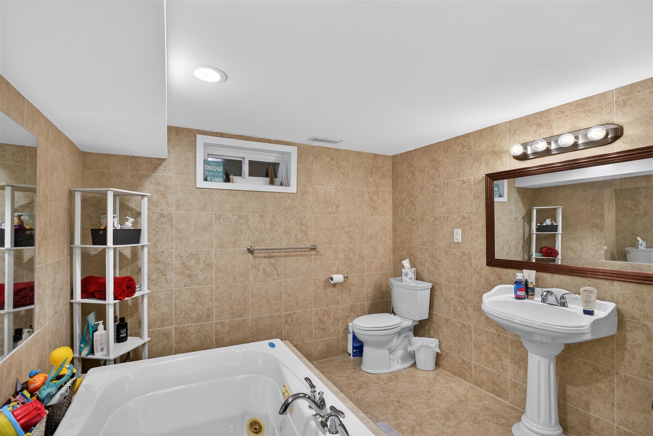 7870 Sears Road, Horton, MI, 49246-9513