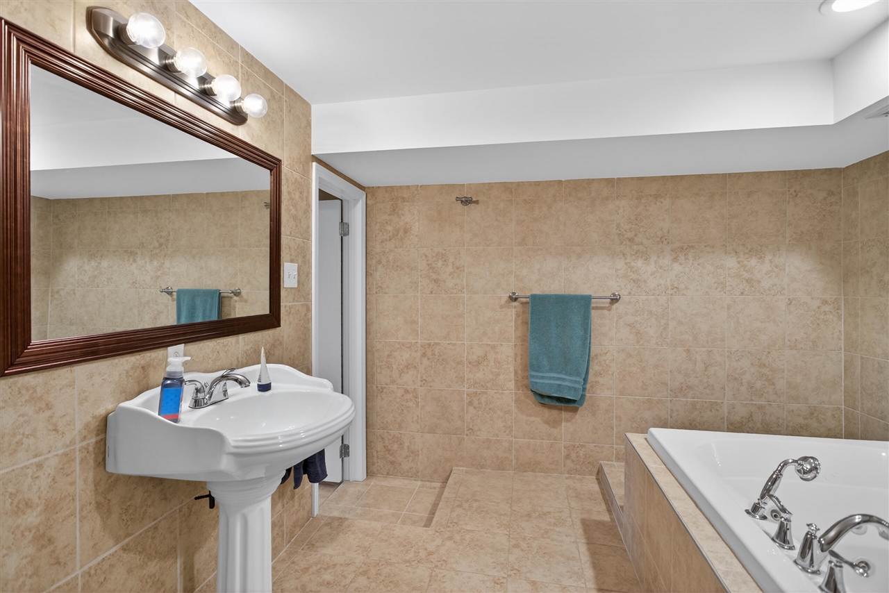 7870 Sears Road, Horton, MI, 49246-9513