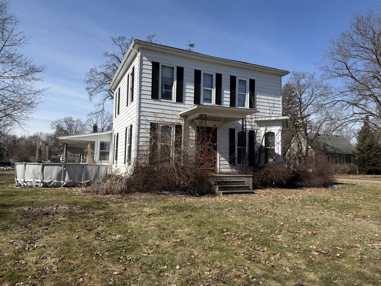 235 N Nottawa Street photo 2