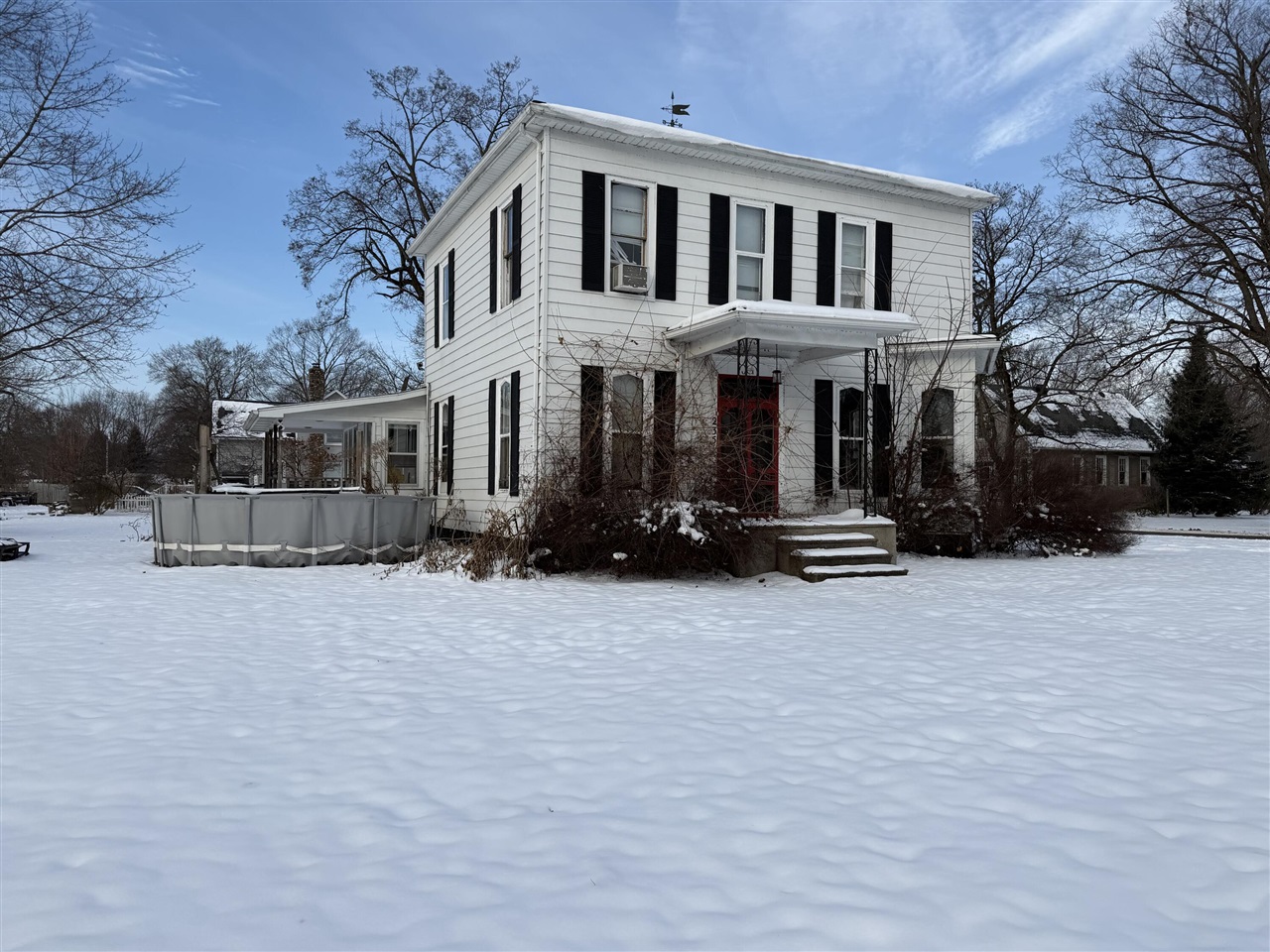 235 N Nottawa Street photo 4