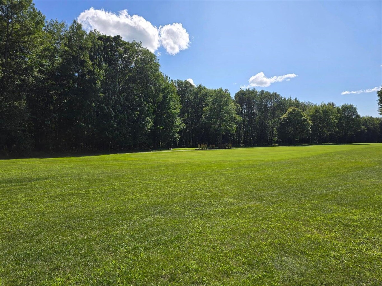 9397 Sunset Drive, Stanwood, MI, 49346-8780