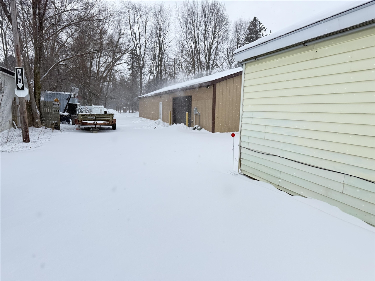 3639 E Apple Avenue, Muskegon, MI, 49442-2752