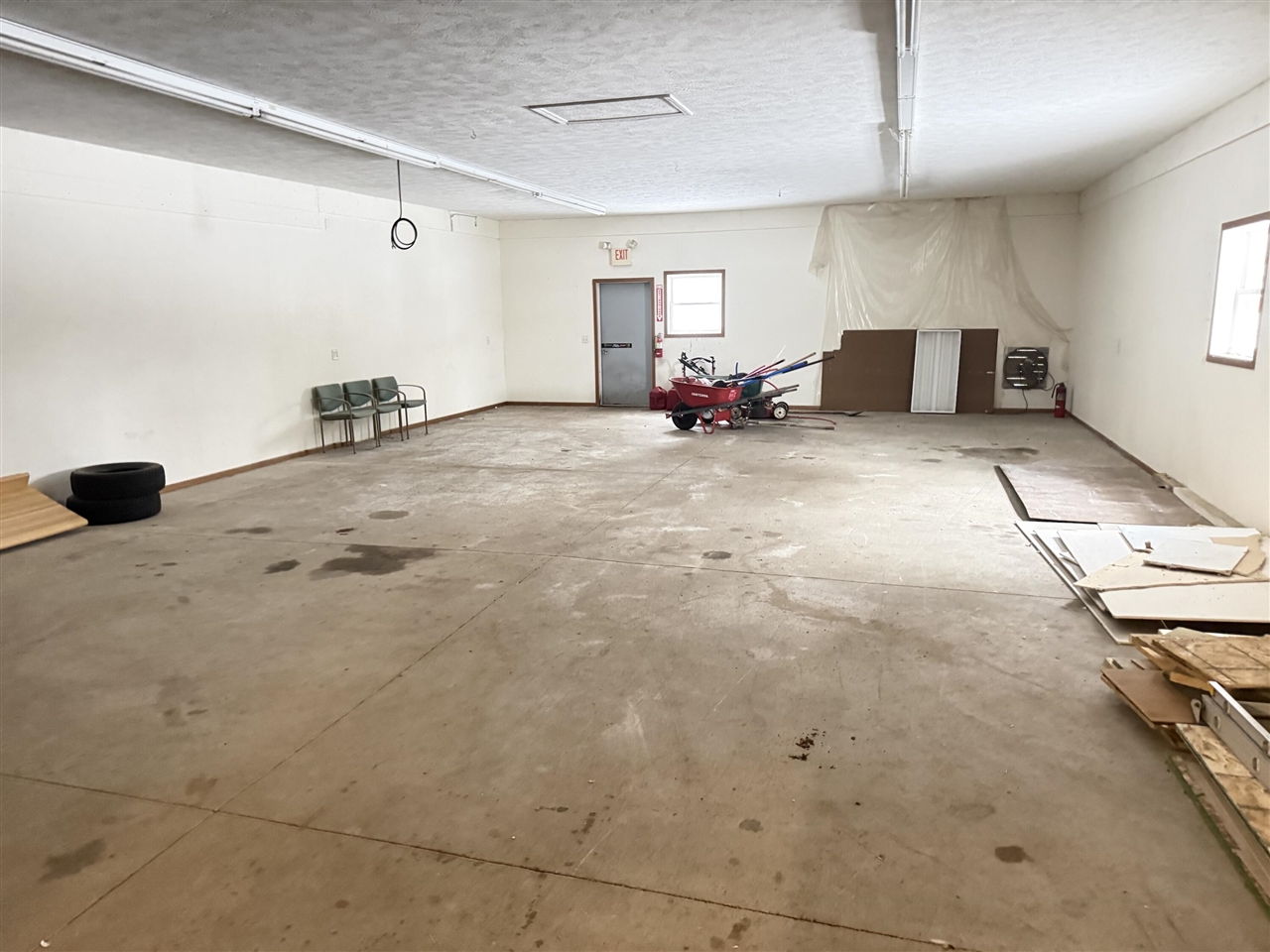 3639 E Apple Avenue, Muskegon, MI, 49442-2752