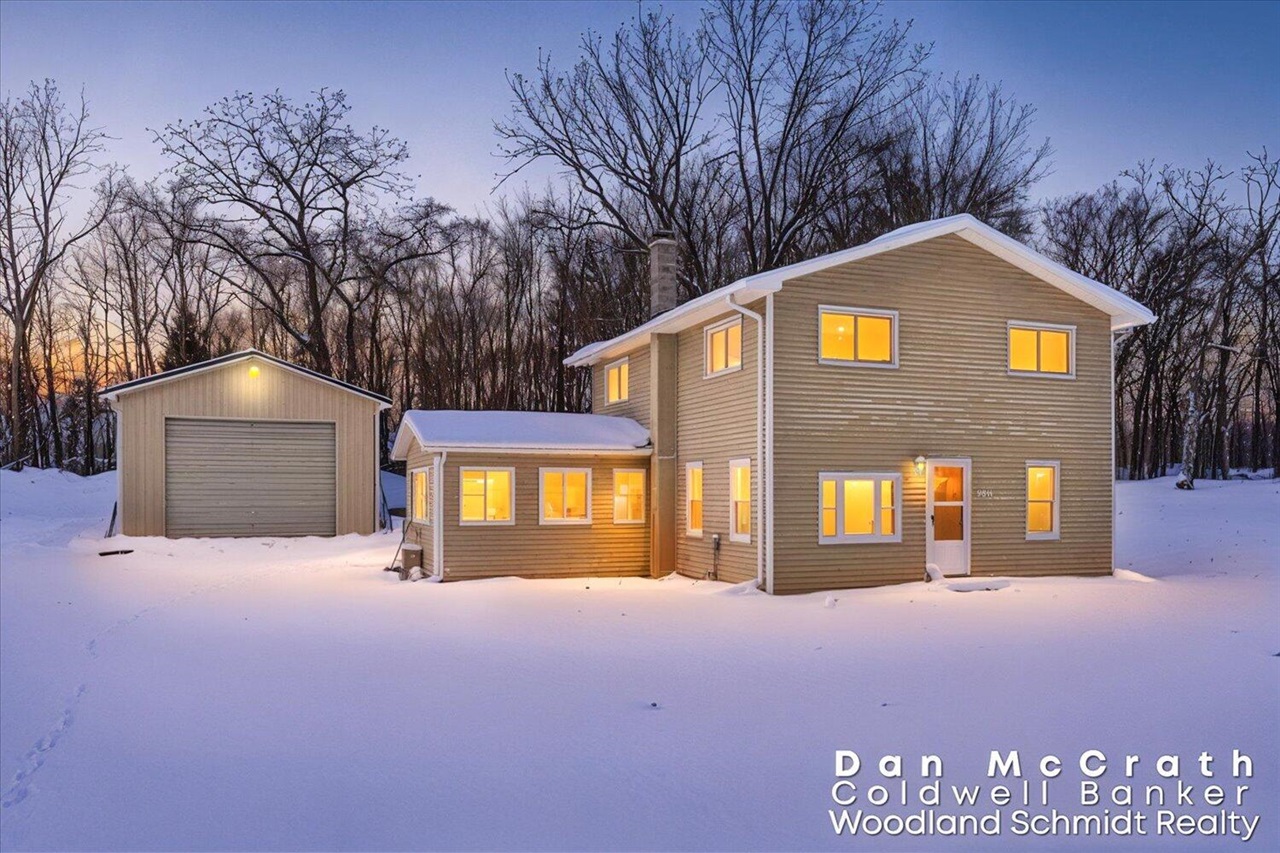 Homes for sale in Richland, MI | 9811 N 28th St, Richland, MI 49083 | MLS# 70511106