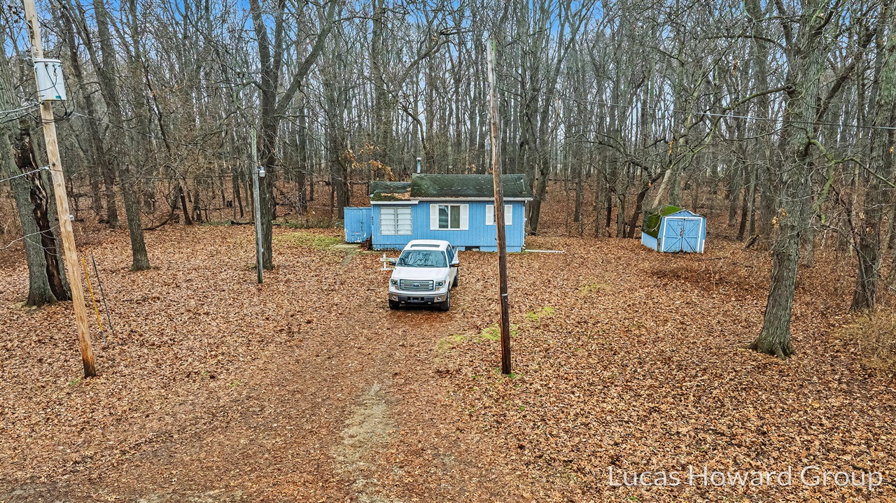 VL E Tu Avenue, Vicksburg, MI, 49097-8441