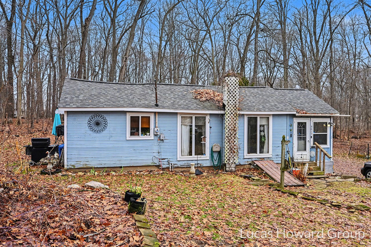 VL E Tu Avenue, Vicksburg, MI, 49097-8441