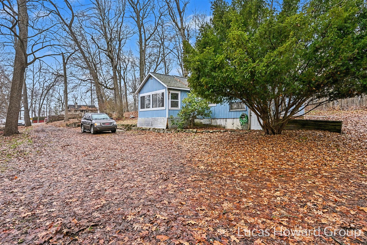 VL E Tu Avenue, Vicksburg, MI, 49097-8441