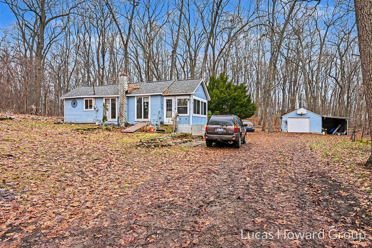 VL E Tu Avenue, Vicksburg, MI, 49097-8441