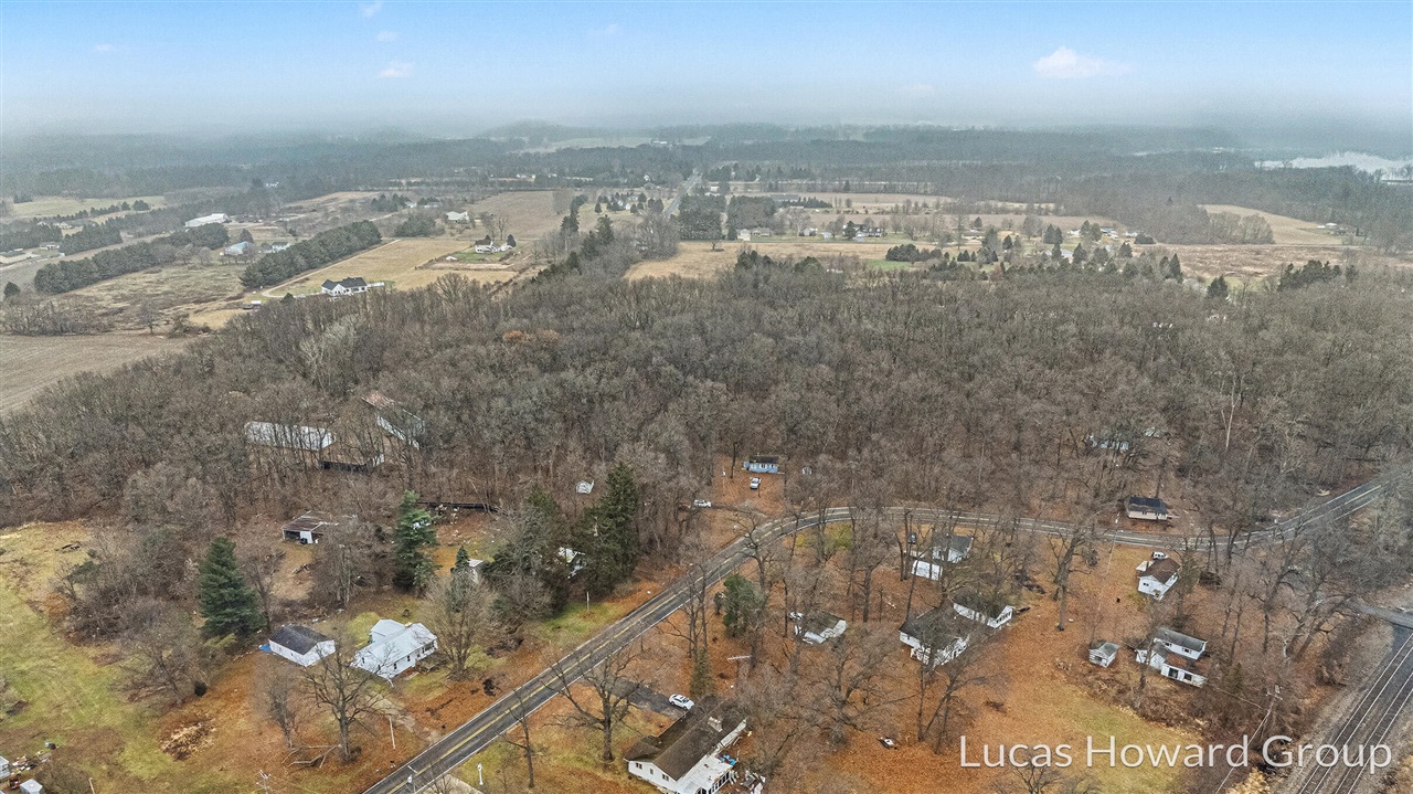 VL E Tu Avenue, Vicksburg, MI, 49097-8441