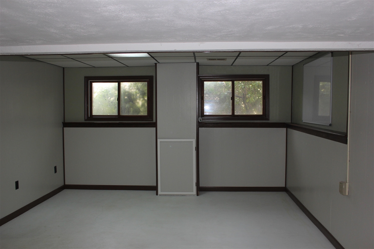 5550 Coit Avenue, Grand Rapids, MI, 49525-1128