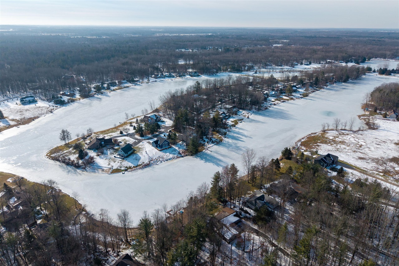 36th image of 9158 Elmwood Ct #185, Stanwood, MI 49346 | MLS# 70511145