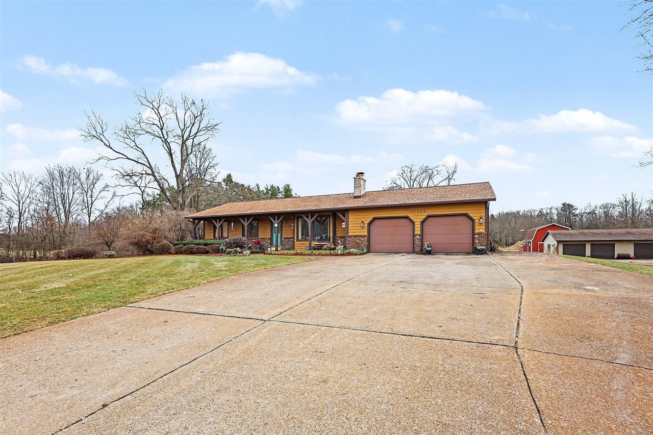 4th image of 16220 Ferris St, Grand Haven, MI 49417 | MLS# 70511146
