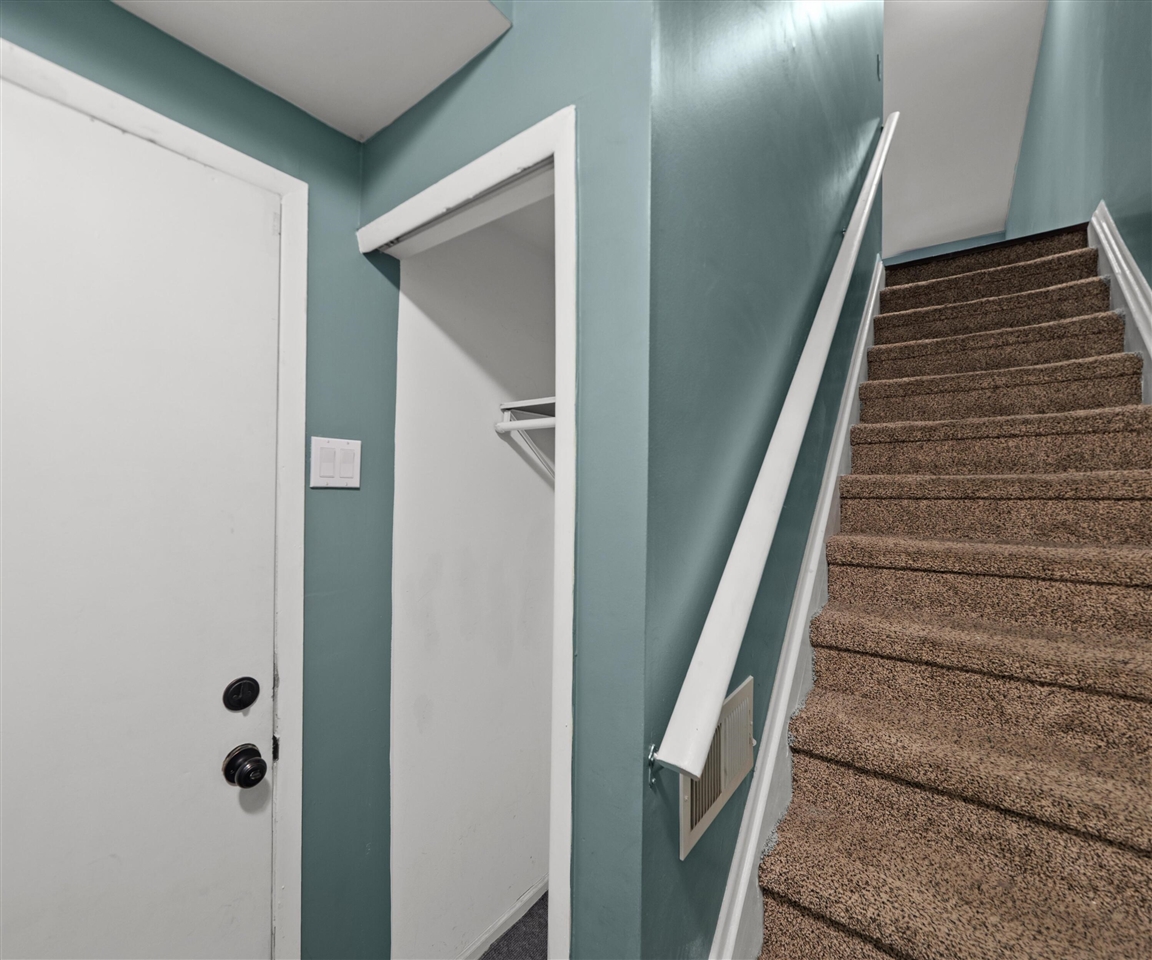 Homes for sale in Walled Lake, MI | 245 Lake Village Dr, Walled Lake, MI 48390 | MLS# 70511258