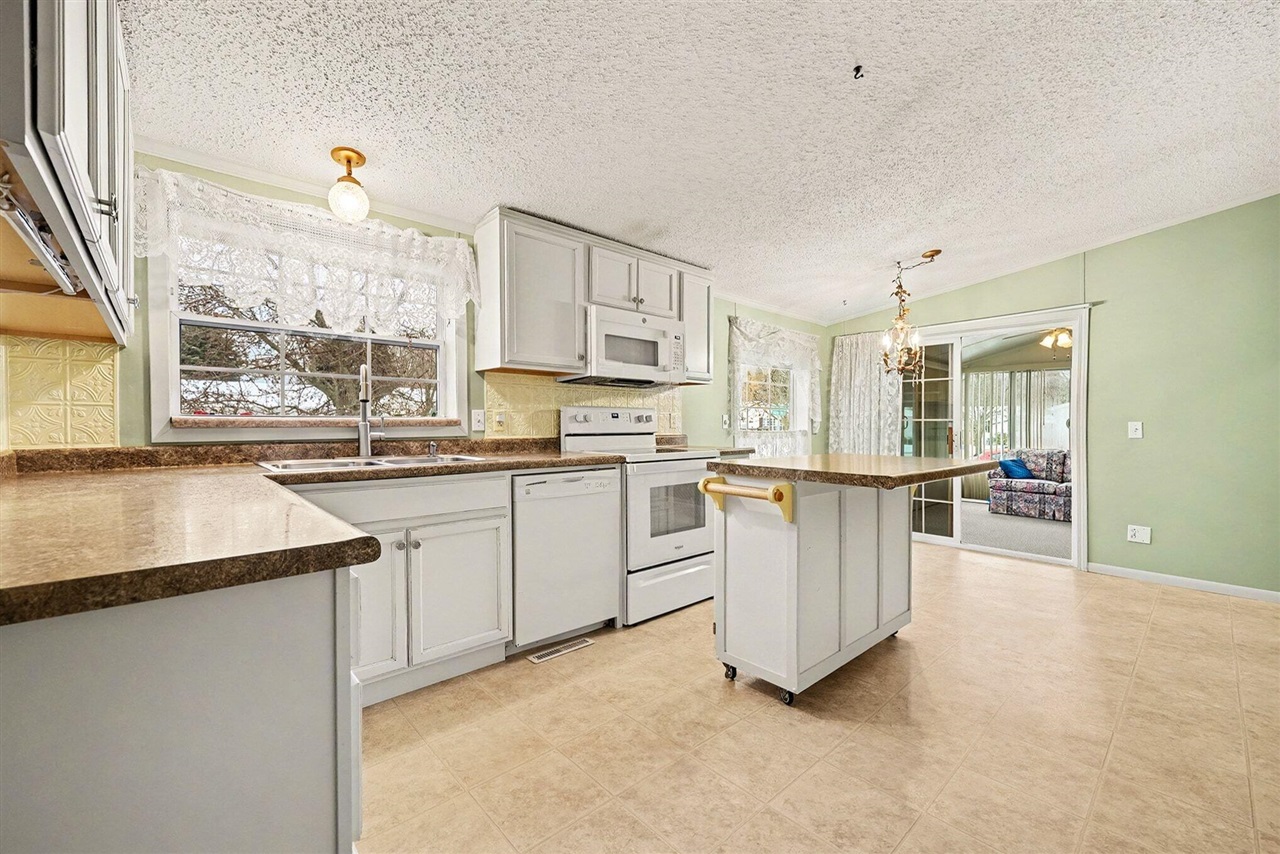 4th image of 1330 Windridge Ln, Fremont, MI 49412 | MLS# 70511336
