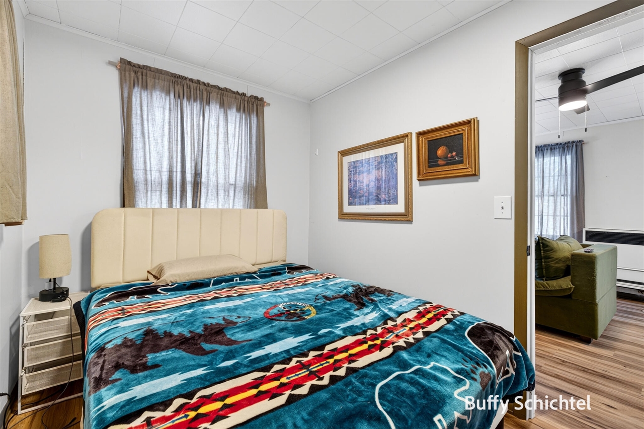 6716 Chapman Avenue, Newaygo, MI, 49337-9584