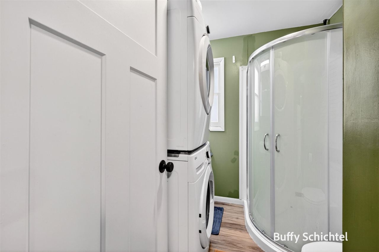 6716 Chapman Avenue, Newaygo, MI, 49337-9584