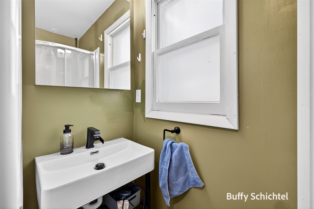 6716 Chapman Avenue, Newaygo, MI, 49337-9584