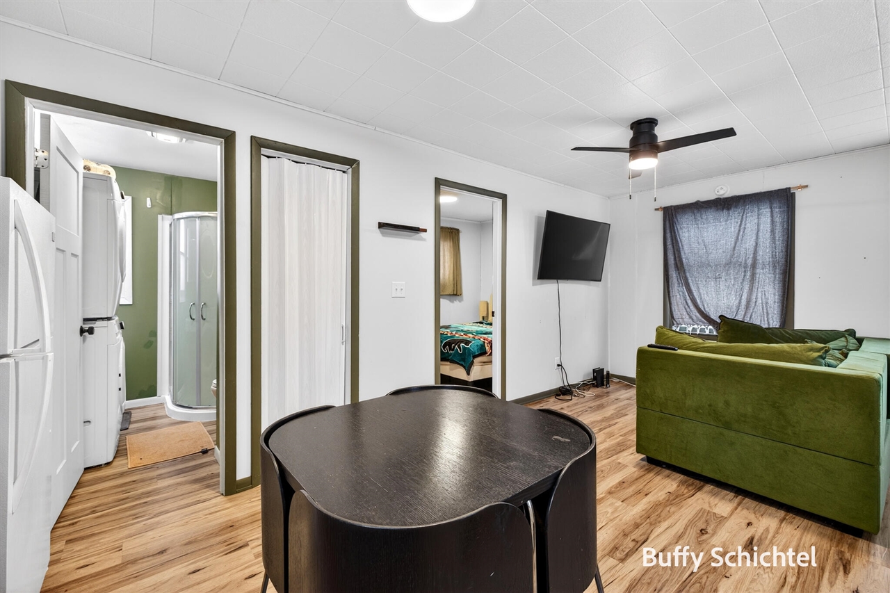 6716 Chapman Avenue, Newaygo, MI, 49337-9584