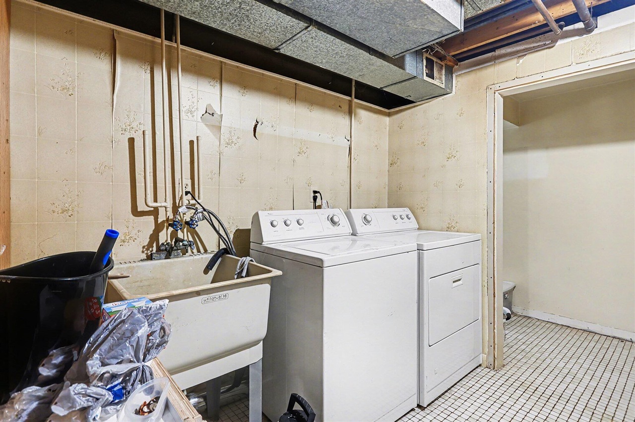 209 Paisley Court, Kalamazoo, MI, 49007