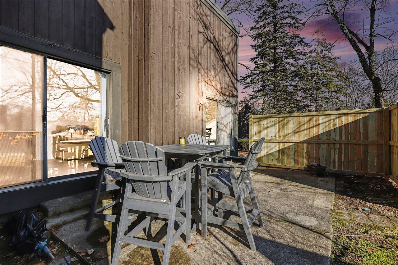 209 Paisley Court, Kalamazoo, MI, 49007