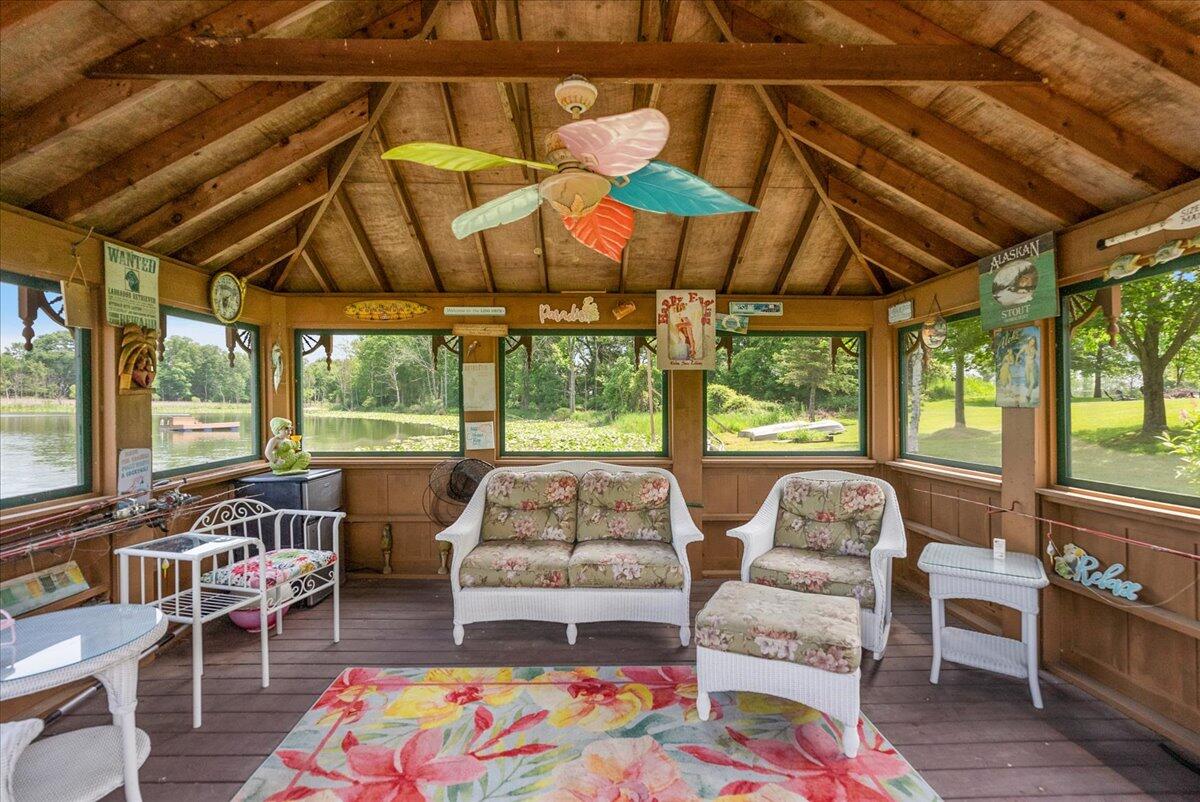 E Street, Grant, MI, 49327-9654