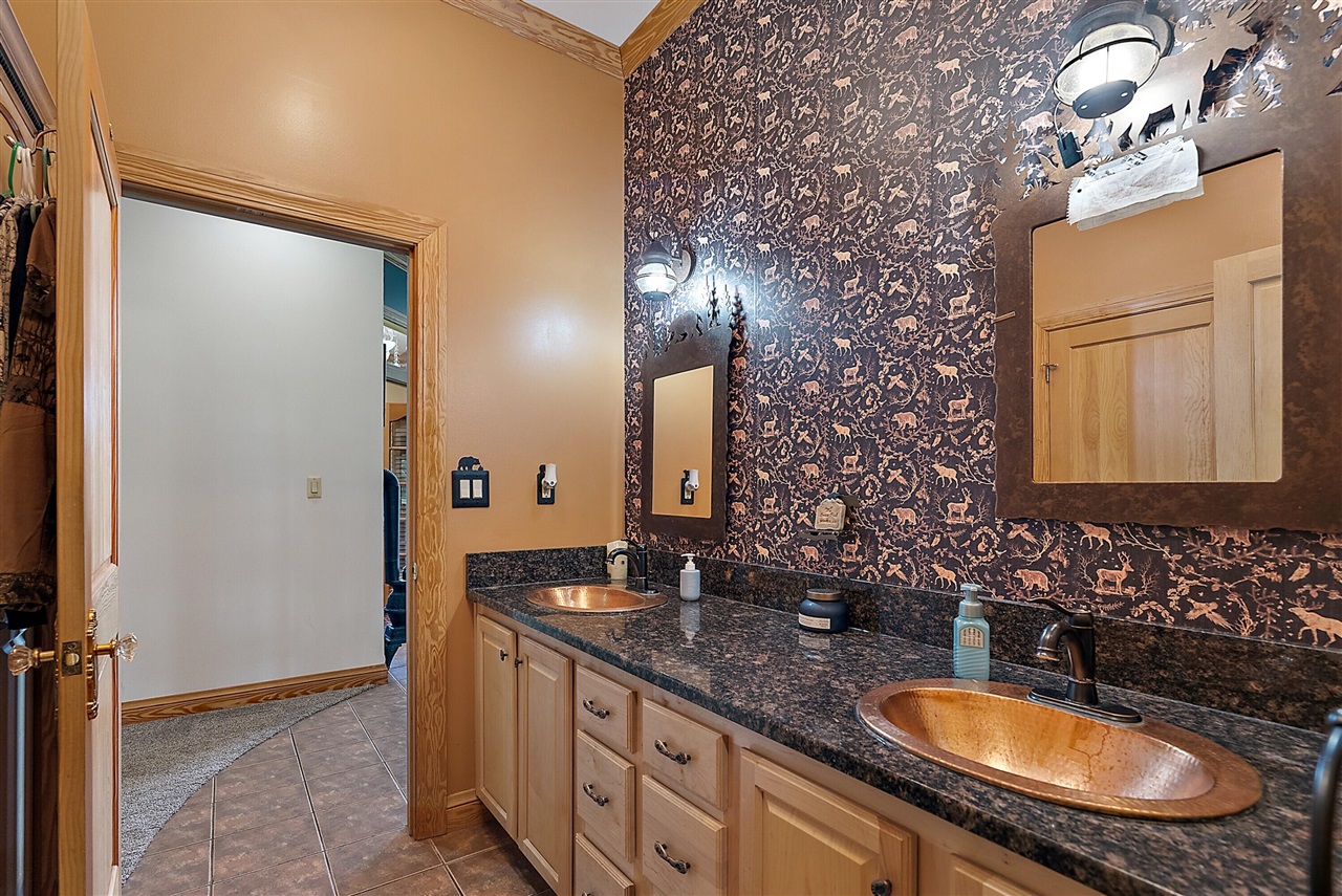 E Street, Grant, MI, 49327-9654