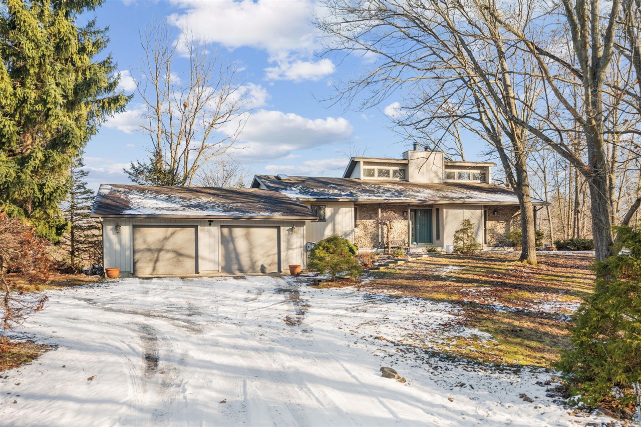 13855 Belding Road, Belding, MI, 48809-9630