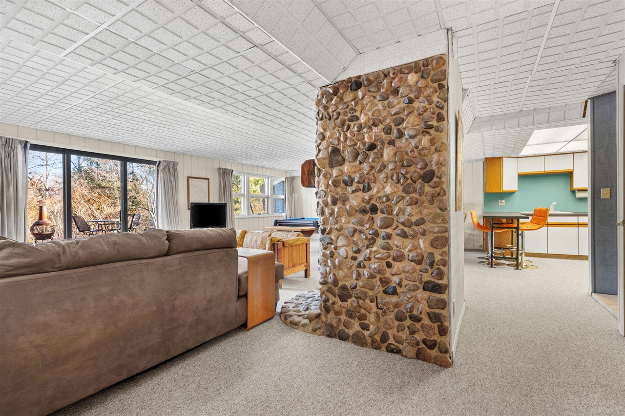 13855 Belding Road, Belding, MI, 48809-9630