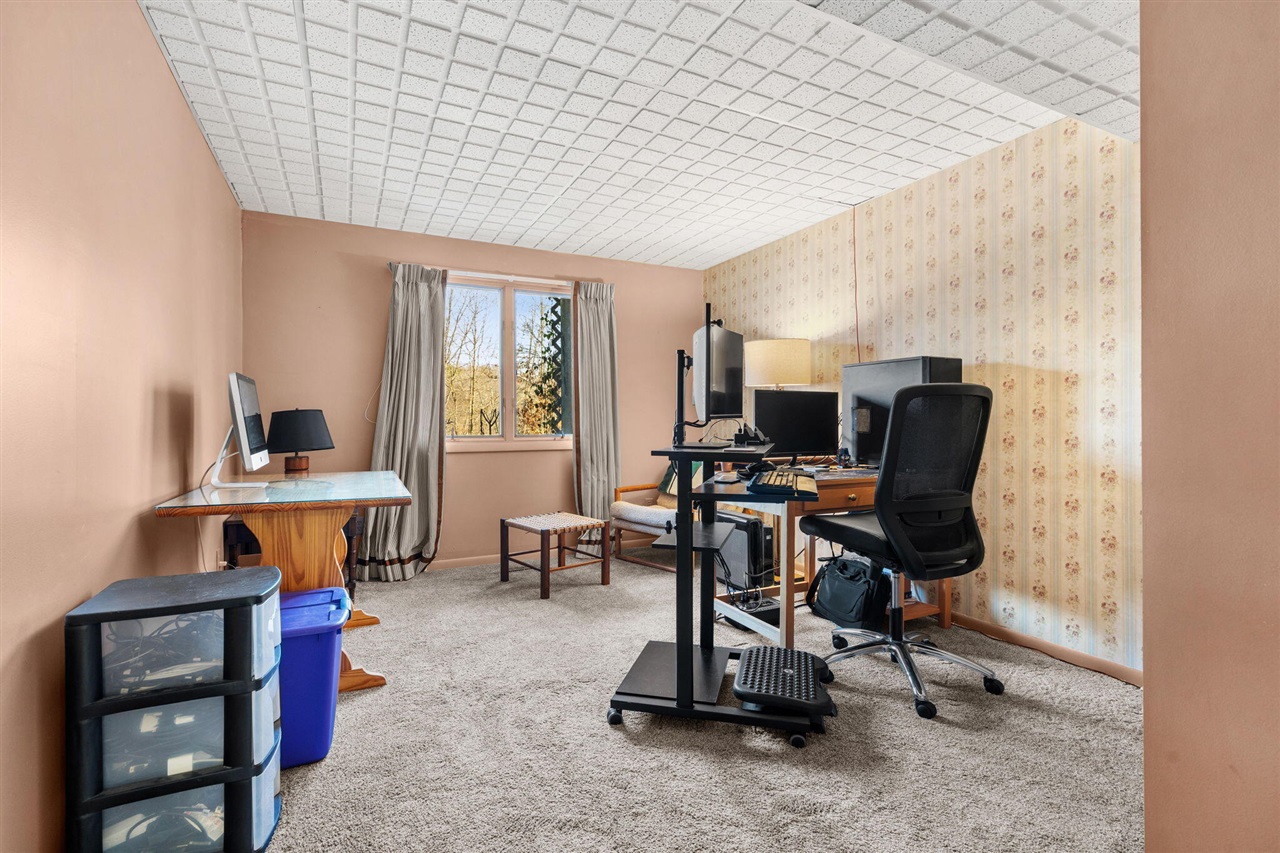 13855 Belding Road, Belding, MI, 48809-9630