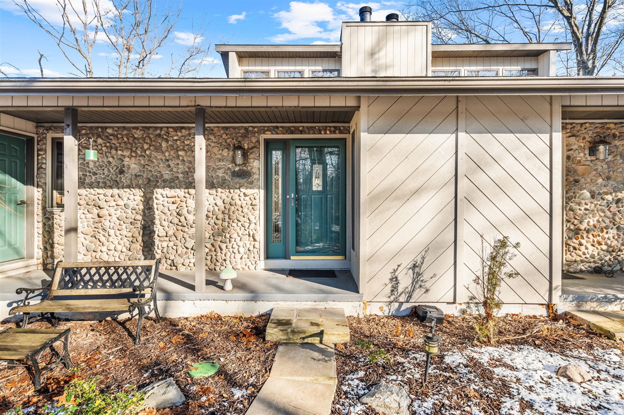 13855 Belding Road, Belding, MI, 48809-9630