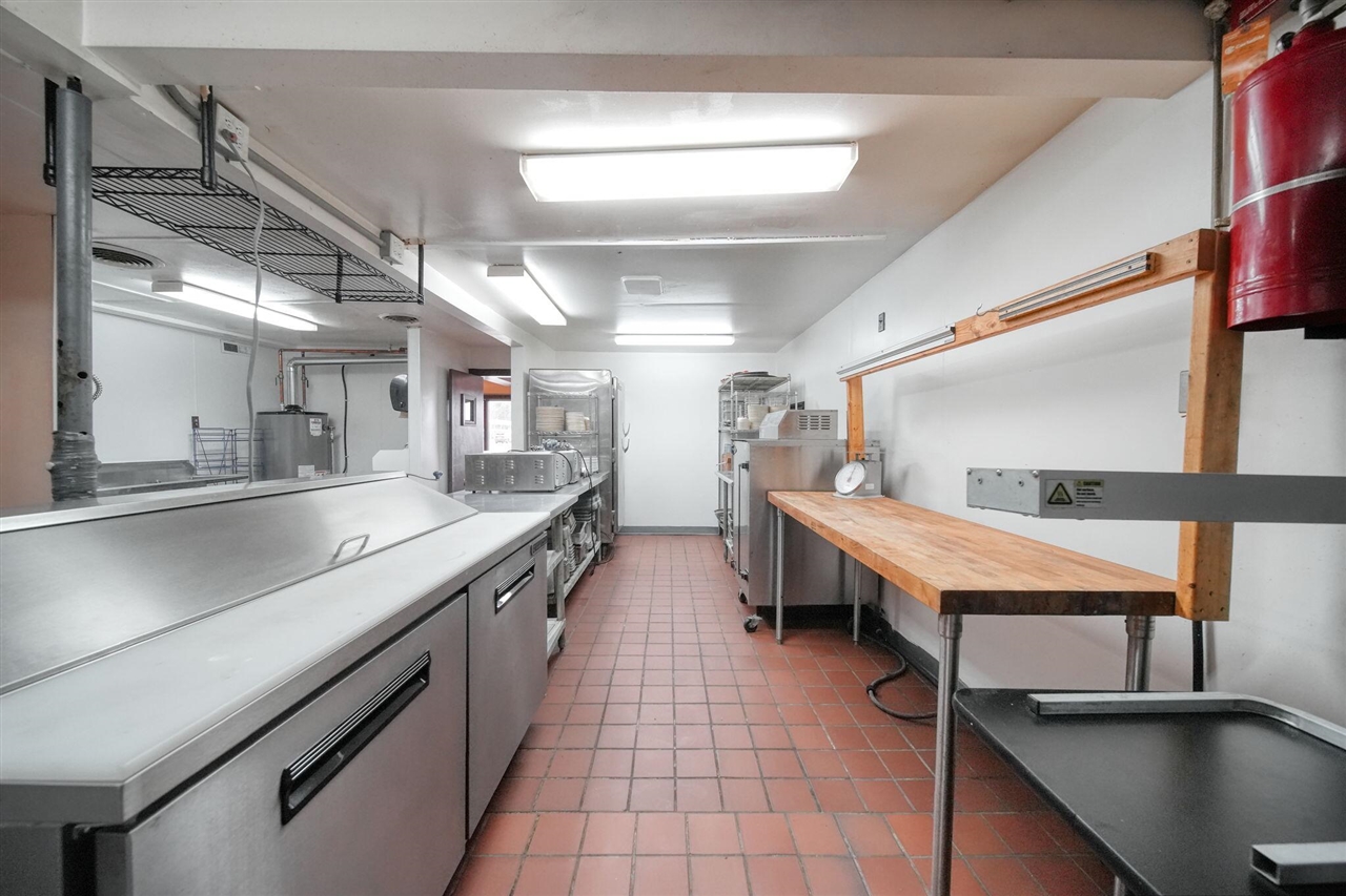 107 E Jackson Road, Concord, MI, 49237-9617