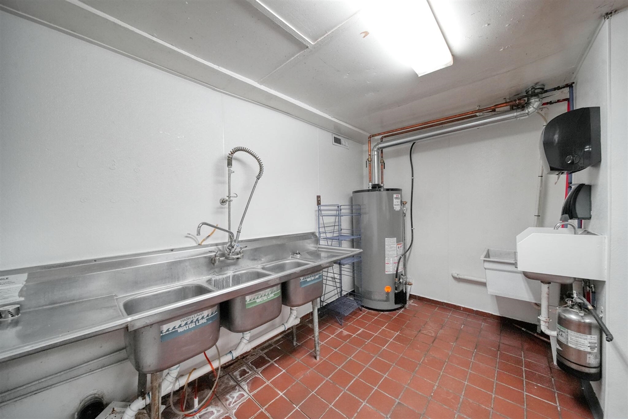 107 E Jackson Road, Concord, MI, 49237-9617