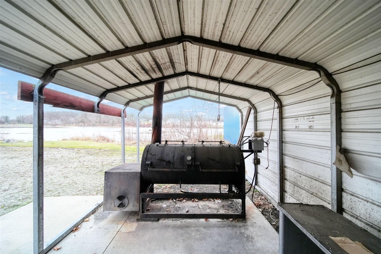 107 E Jackson Road, Concord, MI, 49237-9617