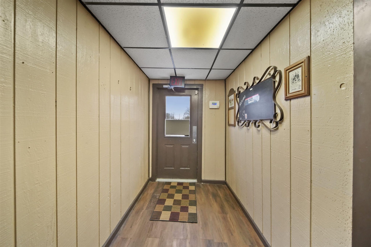 107 E Jackson Road, Concord, MI, 49237-9617