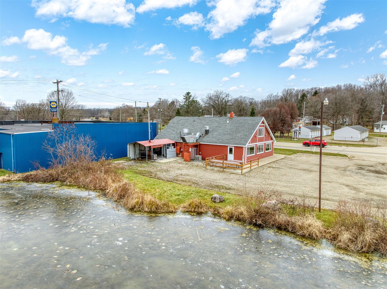 107 E Jackson Road, Concord, MI, 49237-9617