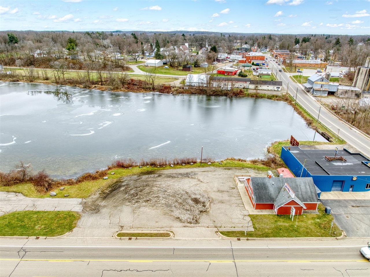 107 E Jackson Road, Concord, MI, 49237-9617