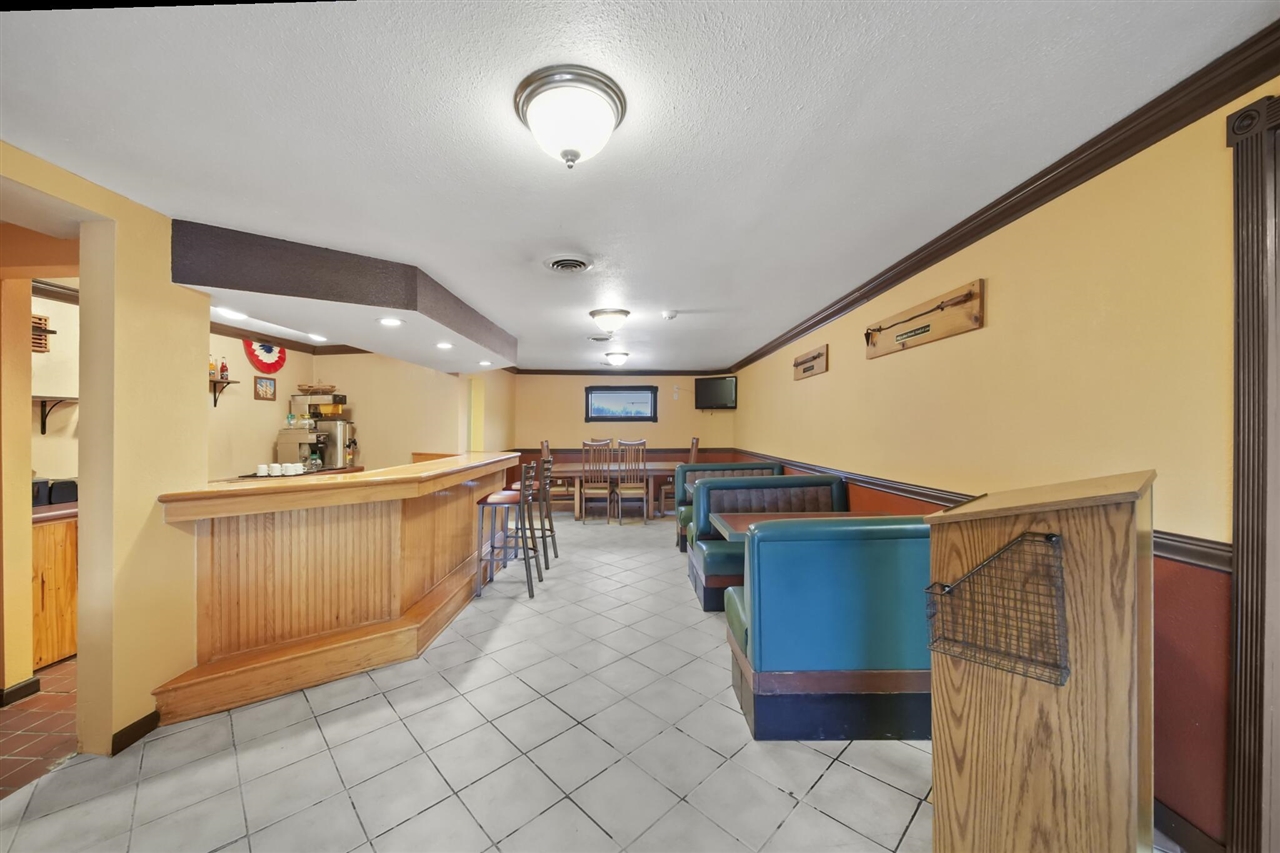 107 E Jackson Road, Concord, MI, 49237-9617