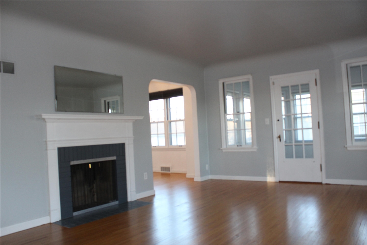 Homes for sale in Saline, MI | 676 W Michigan Ave, Saline, MI 48176 | MLS# 70511612