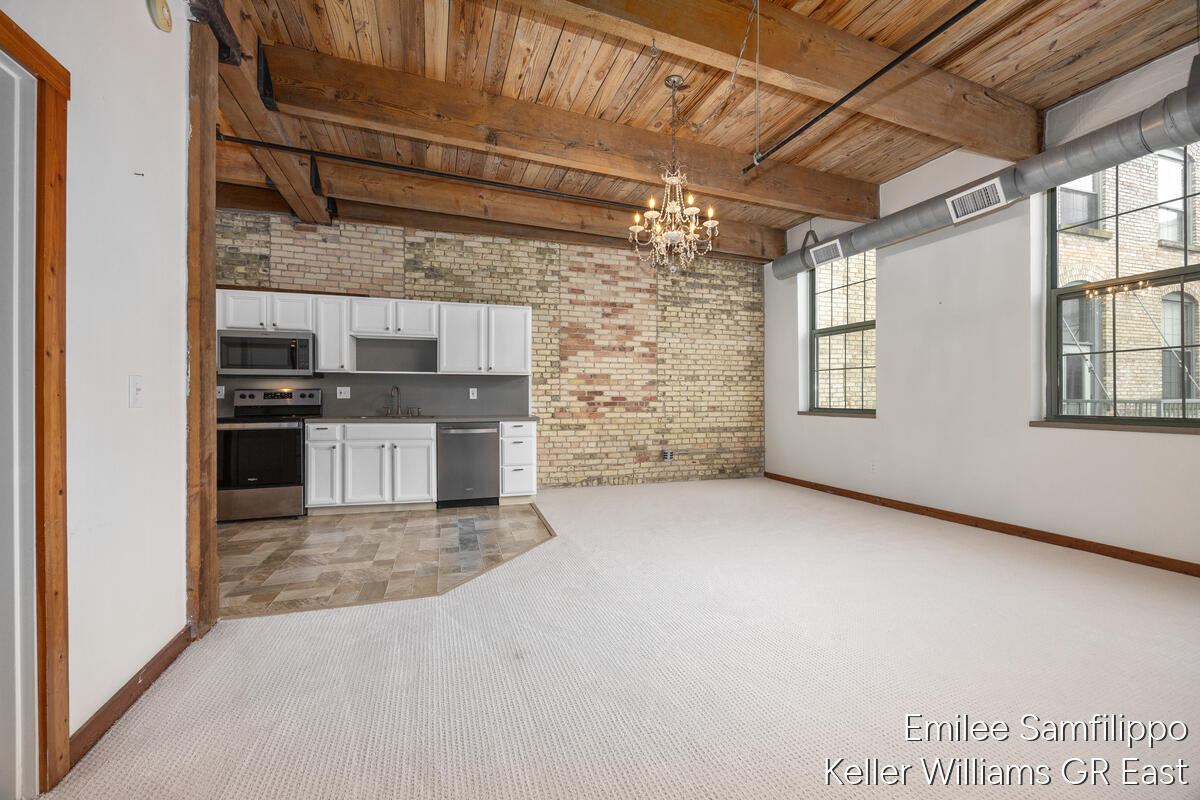 Homes for sale in Grand Rapids, MI | 940 Monroe Ave #415, Grand Rapids, MI 49503 | MLS# 70511672