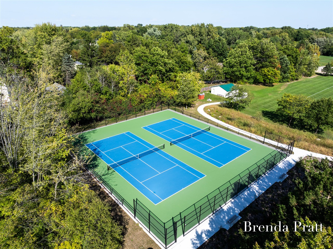2909 Pioneer Club Road photo 7