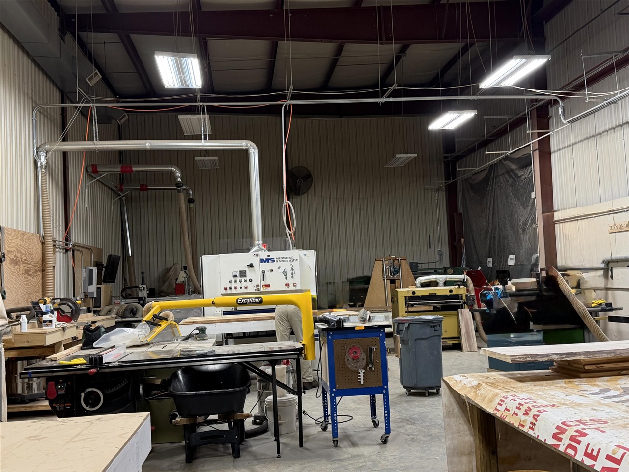 1050 E Michigan Avenue, Kalamazoo, MI, 49048-2420