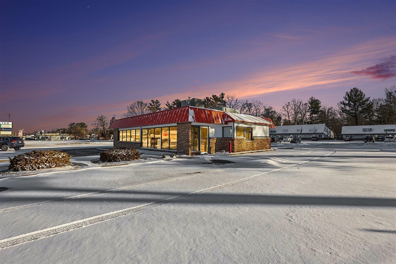 376 N 3rd Avenue, Fruitport, MI, 49415-9701