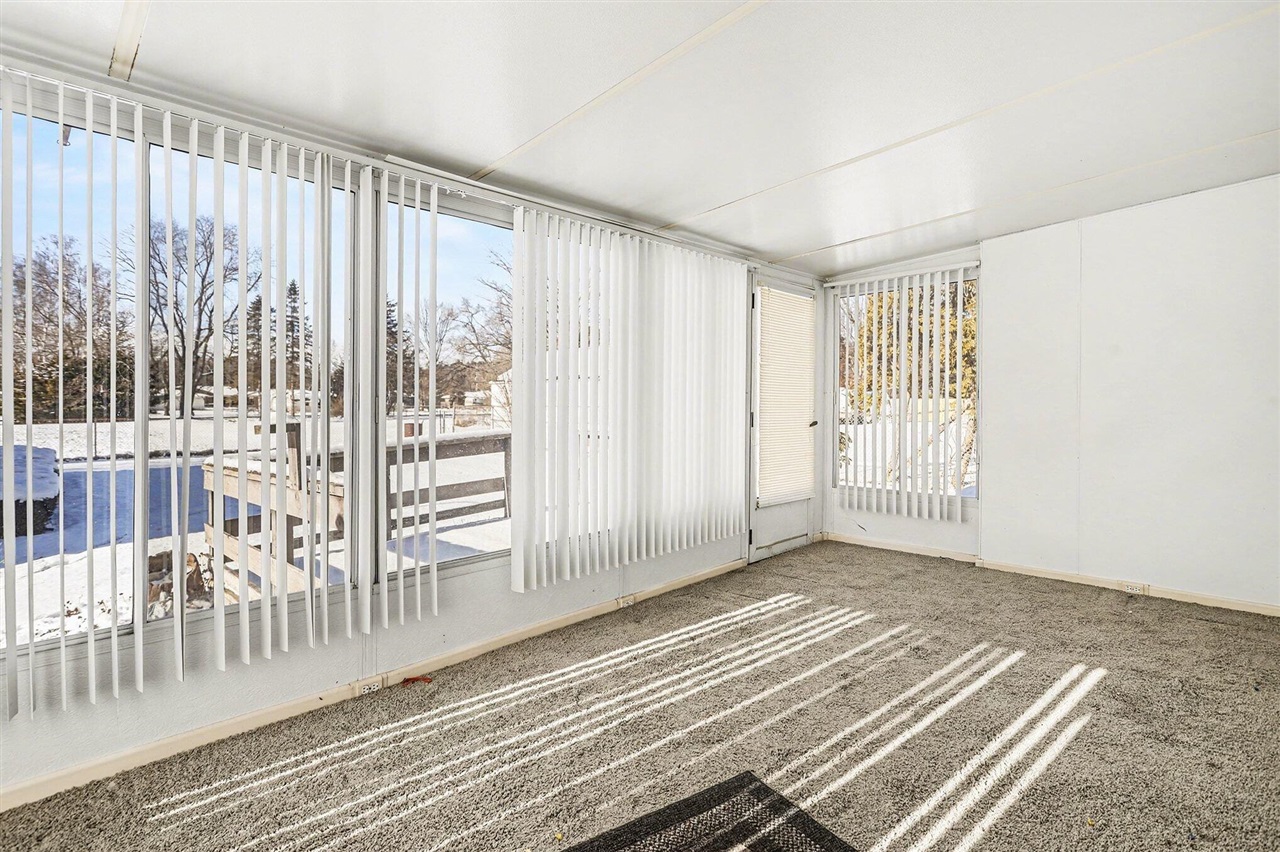 233 Oak Street, Battle Creek, MI, 49037-1299