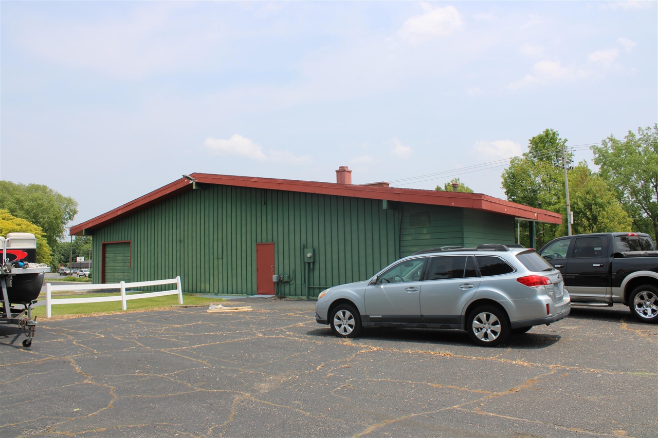 7940 S Sprinkle Road, Portage, MI, 49002-9430