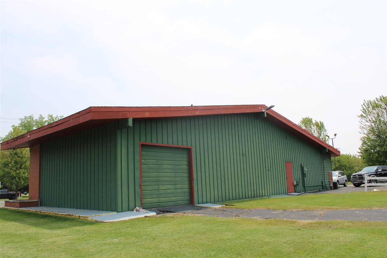 7940 S Sprinkle Road, Portage, MI, 49002-9430