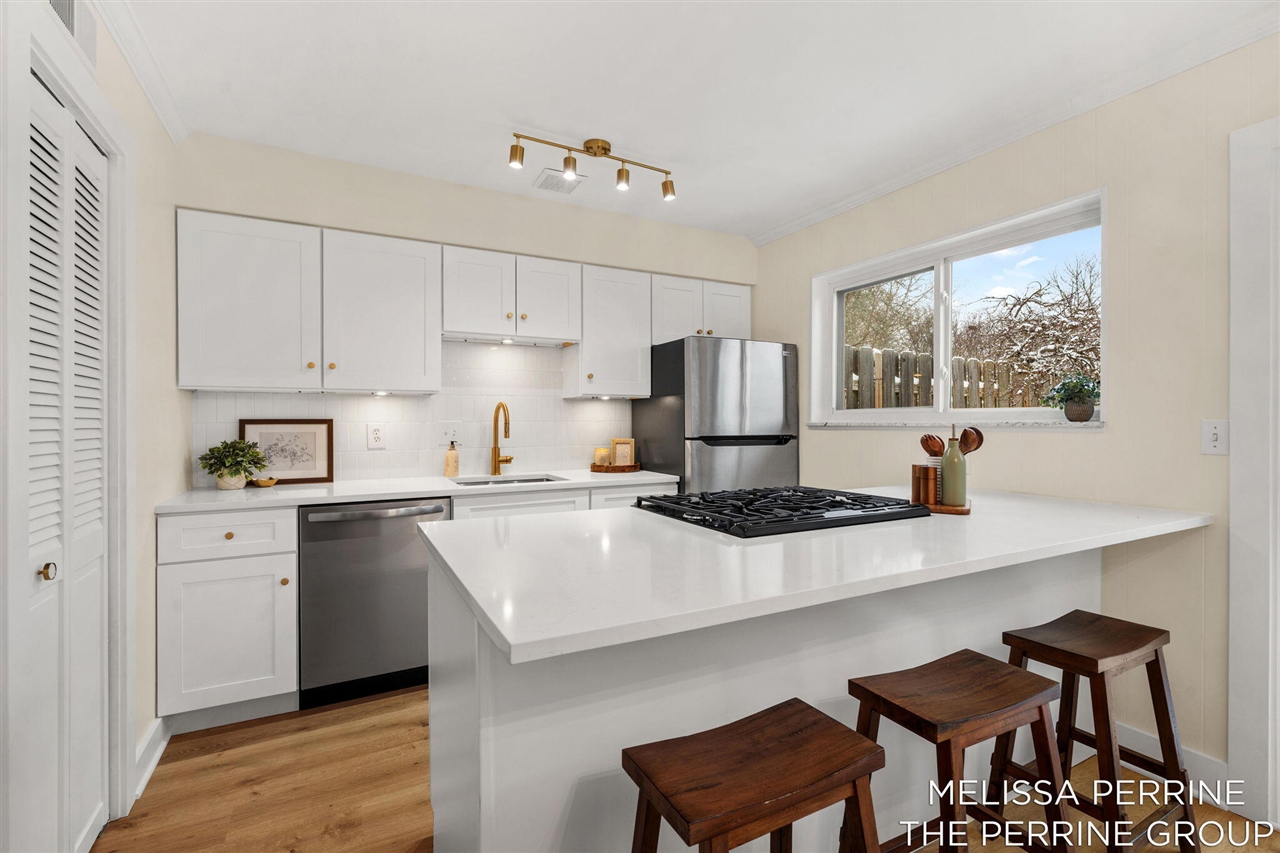 1922 Georgetown Drive, Grand Rapids, MI, 49506